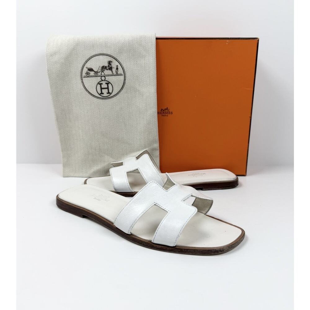 Size 6.5 - Hermes Oran White Leather Sandals - Picture 2 of 11